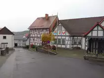 Betzenrod, Fachwerkrathaus in der H�festra�e (30.10.2021)