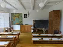 Olsztynek / Hohenstein, altes Schulzimmer im Freilichtmuseum (05.08.2021)