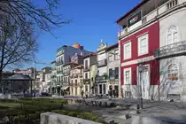 Unterwegs auf den Stra�en von Porto. (Januar 2017)