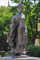 Die Statue der Gro�herzogin Charlotte (Monument Grande-Duchesse Charlotte) in der Innenstadt von Luxemburg wurde 1990 offiziell eingeweiht. (Juli 2017)