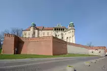 Die Au�enmauern der Burg Wawel in  Krakau. (April 2014)