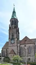 Die neugotische Pfarrkirche St. Peter in N�rnberg wurde 1901 errichtet. (Juni 2019)