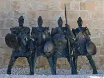 Vier Ritter auf dem Gel�nde von Fort St. Elmo in Valletta. (Oktober 2017)