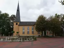 Kirchdorf, evangelische St. Nikolai Kirche, erbaut von 1831 bis 1833 (07.10.2021)