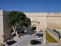 Dieses Tor f�hrt zur Stadt Mdina. (Oktober 2017)