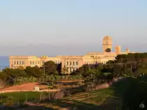 Die St. Clare College Secondary School in Pembroke wurde urspr�nglich als Milit�rhospital genutzt. (Oktober 2017)