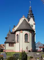 Katholische Kirche St. Matth�us Sindersfeld im M�rz 2022. Sindersfeld ist ein Stadtteil von Kirchhain im Landkreis Marburg - Biedenkopf.