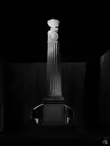 Diese S�ule befindet sich in den den Upper Barrakka Gardens. (Valletta, Oktober 2017)