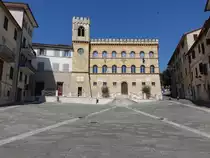 Magione, Rathaus an der Piazza Giovanni da Pian di Carpine (26.03.2022)