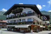 Typisch bayrische H�user in Oberstdorf. (Juli 2017)