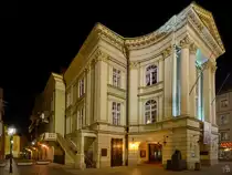 Das von 1781 bis 1783 erbaute St�ndetheater befindet sich in der Prager Altstadt und ist durch die Urauff�hrung der zwei Opern Don Giovanni (1787) und La clemenza di Tito (1791) von Wolfgang Amadeus Mozart in die Musikgeschichte eingegangen.
