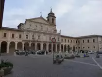 Terni, Kathedrale St. Maria Assunta, erbaut im 17. Jahrhundert (28.03.2022)