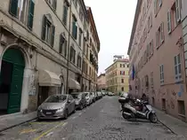 Ancona, Geb�ude in der Via Ciriaco Pizecolli (31.03.2022)