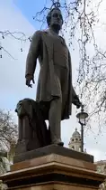 Die Statue des britischen Staatsmannes und Politikers Sir Robert Peel, welcher als Begr�nder der Konservativen Partei gilt. (London, Februar 2015)