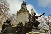 Das Gladstone Memorial wurde erst 1906 enth�llt. (London, Februar 2015)