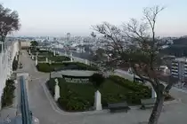 Der Miradouro de S�o Pedro de Alc�ntara ist einer der gr��ten und bekanntesten Aussichtspunkte in Lissabon. (Januar 2017)