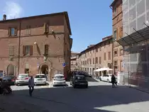 Citta della Pieve, H�user in der Via Giuseppe Garibaldi (21.05.2022)