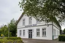 19.6.2022 - Mein sch�nes Zetel in Friesland - Das Geb�ude der Sozialstation in Zetel. 