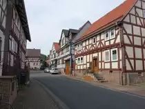 Harmuthsachsen, Fachwerkh�user in der Mei�nerstra�e (04.06.2022)