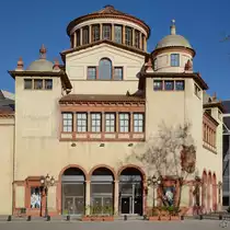  Mercat de les Flors  ist ein noucentistisches Theater aus dem Jahr 1929. (Barcelona, Februar 2013)