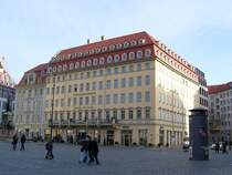 Die neuen  alten  H�user am Dresdner Neumarkt im Februar 2008.