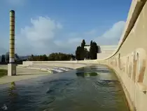 Einer der vielen Brunnen, welche den Olympiapark in Barcelona schm�cken. (Februar 2012)