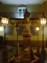 Eine Marienfigur im 1929 anl�sslich der Weltausstellung errichteten Spanischen Dorf (Poble Espanyol) in Barcelona. (Februar 2013)