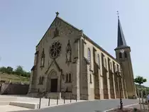 Canach, kath. Pfarrkirche Saint Michel in der Rue de Eglise (18.06.2022)