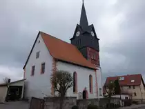 Rippershausen, evangelische Kirche in der Dorfstra�e (15.04.2022)
