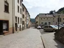 Vianden, H�user in der Grande Rue in der Altstadt (19.06.2022)