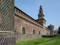 Das aus der Renaissancezeit stammende Mail�nder Schloss (Castello Sforzesco) wurde im 14. Jahrhundert als Verteidigungsburg gebaut. (April 2015)