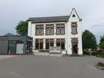 Ell, Rathausgeb�ude an der Haaptstrooss (22.06.2022)