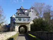 Runkel, inneres Burgtor zur Oberburg, erbaut im 17. Jahrhundert (19.03.2022)