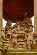 Der �lberg stellt eine biblische Szene dar, in der Jesus zusammen mit seinen J�ngern in der Nacht vor seiner Kreuzigung im Garten Gethsemane betet. (Speyer, Dezember 2014)