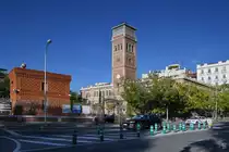 Die  Casa �rabe  wurde Ende des 19. Jahrhunderts im Mudejaren-Stil erbaut. Hier gibt es Ausstellungen zur arabischen und muslimischen Kultur.