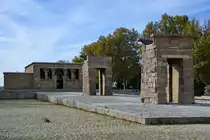Der Tempel von Debod (Templo de Debod) ist ein antiker �gyptischer Tempel, der von Assuan in die spanische Hauptstadt verlegt wurde. (Madrid, November 2022)