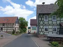 Rohrberg, Fachwerkh�user in der Kirchstra�e (02.06.2022)