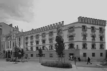 Die Karmeliterkirche der heiligen Maria und Josef (Iglesia de Santa Teresa y San Jos�) wurde in den Jahren 1916 bis 1928 im Stil des Eklektizismus erbaut. (Madrid, November 2022)