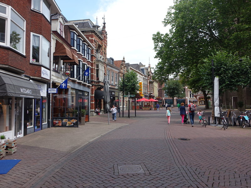 Zwolle Hauser Am Grote Kerkplein In Der Altstadt 23 07 2017 Staedte Fotos De